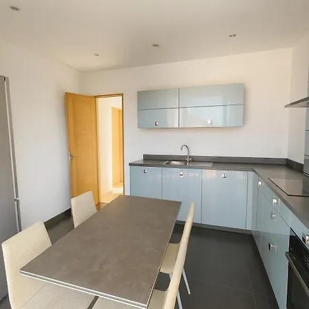 Evasion Mediterranee - Vue アジャクシオ